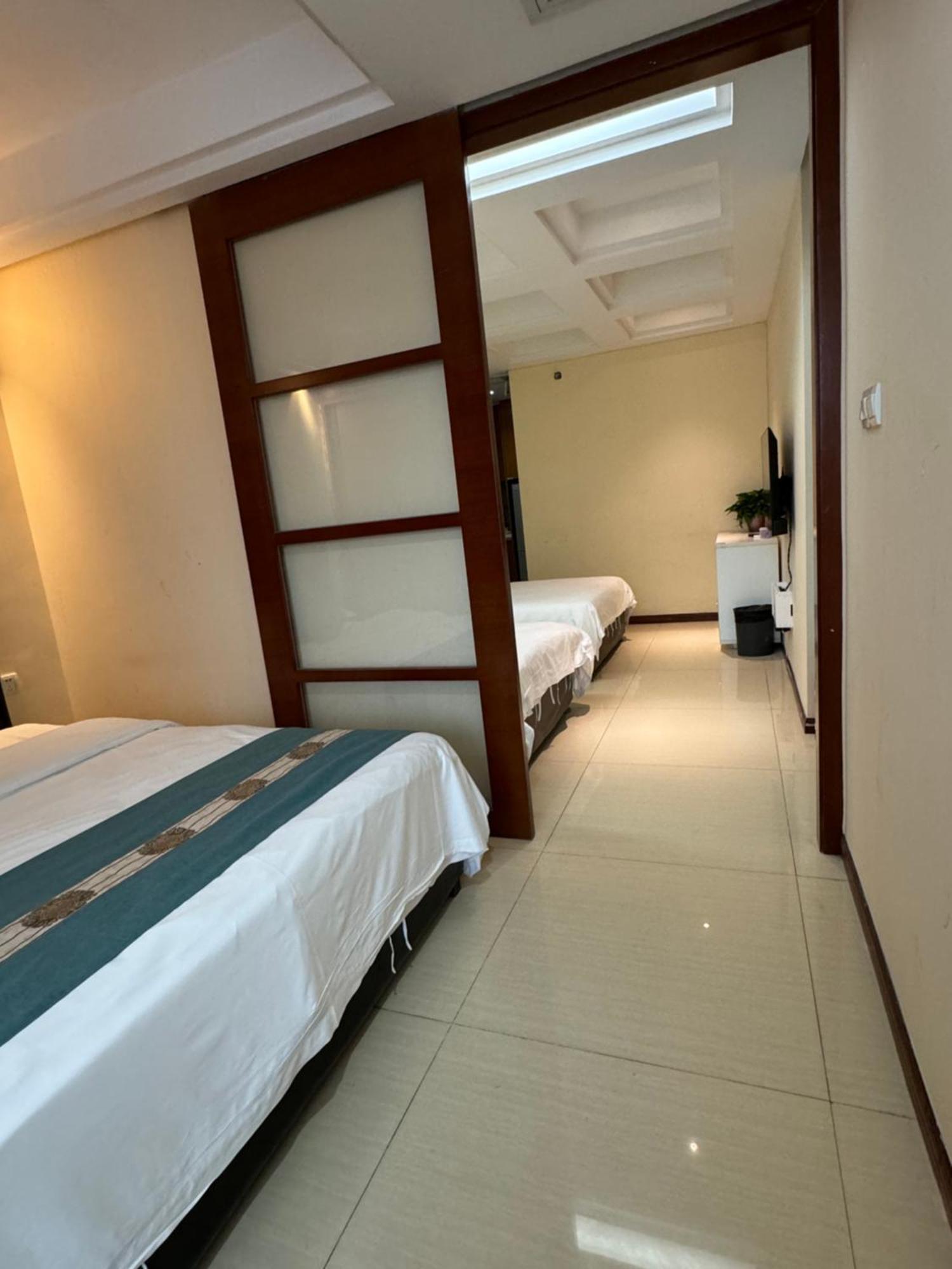 Waifiden Apartment Min Jian Financial Building-Free Shuttle Bus During The Canton Fair المظهر الخارجي الصورة